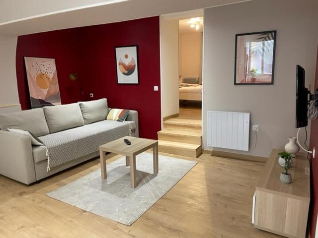 Apartment Joli Meuble Confortable